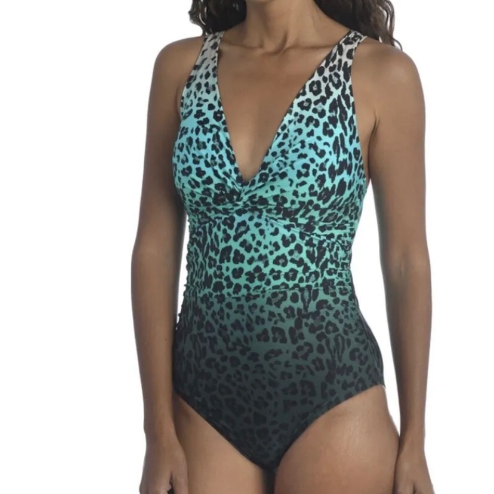 La Blanca NWOT ANIMAL PRINT SWIMSUIT AND COVERUP-stylish size 16,  XL. XXL
